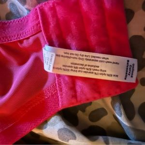 Pretty in pink cacique bra size 38G